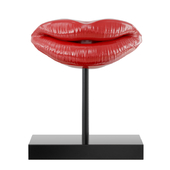 Figurine red lips