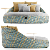 Dedon Dala chaise lounge